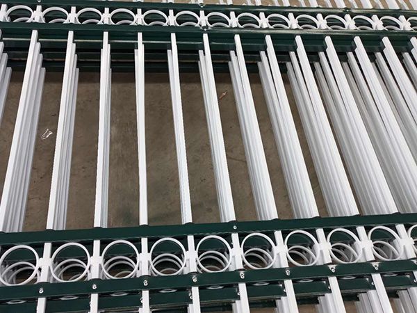 锌钢护栏