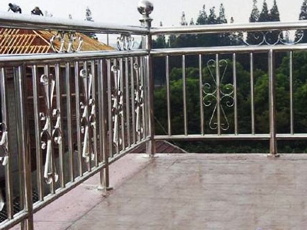 不锈钢阳台护栏