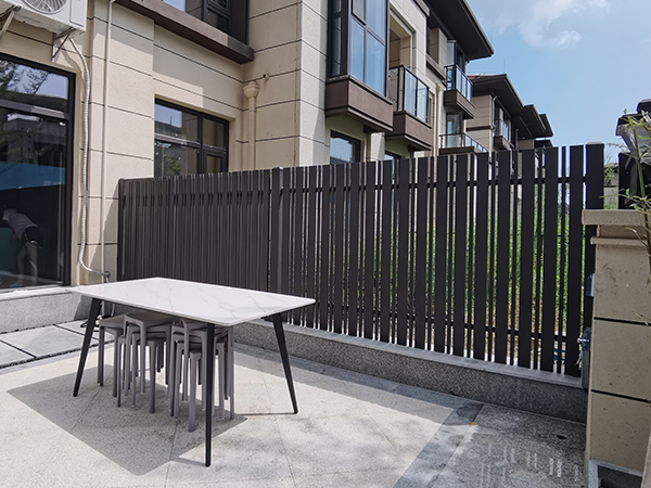 中式簡約鋁藝護(hù)欄